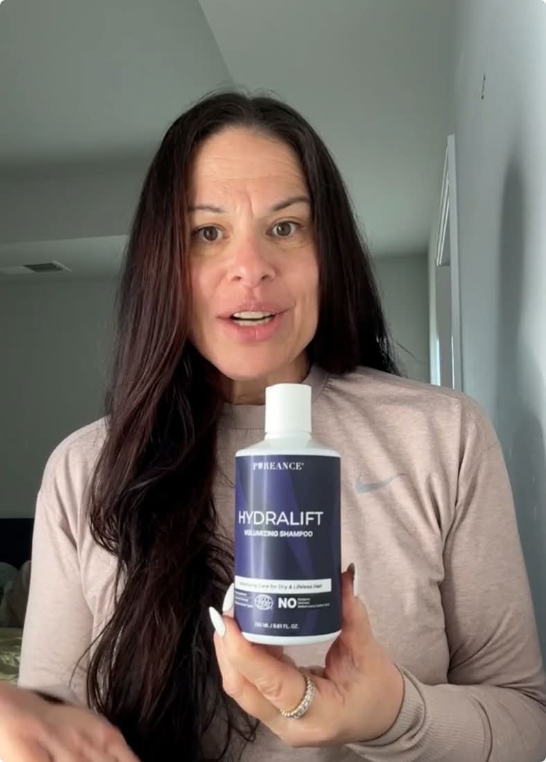 Video of a woman describing thinning, brittle hair and how HydraLift made her hair look fuller and healthier